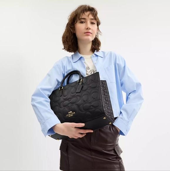 Coach Maggie Tote Bag In Signature Leather NWT - Picture 5 of 8